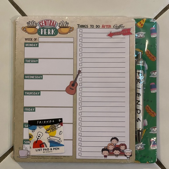 NWT Friends TV Show themed Bundle crew neck t-shirt in burgundy like tone - Picture 7 of 14